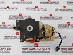 Merlin Gerin Mch-m 685763 Motor Mechanism 240V-60Hz-180 Va