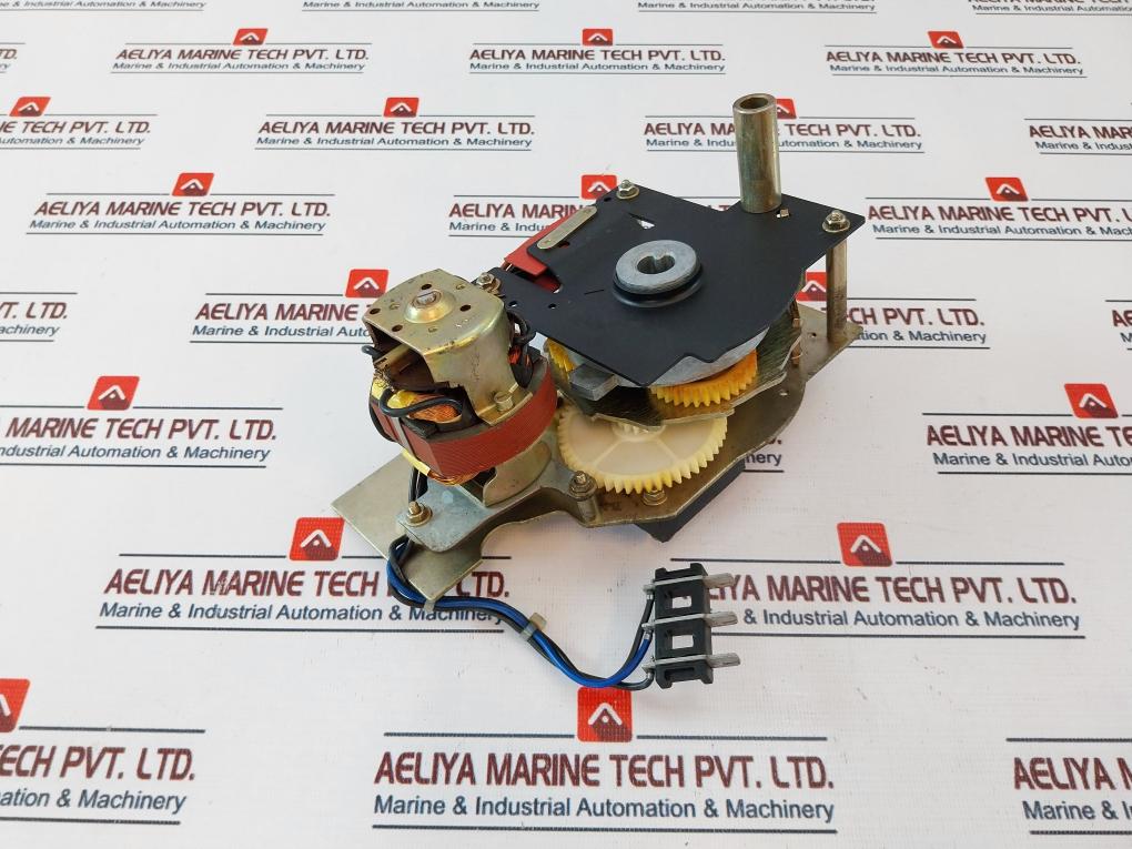 Merlin Gerin Mch-m 685763 Motor Mechanism 240V-60Hz-180 Va