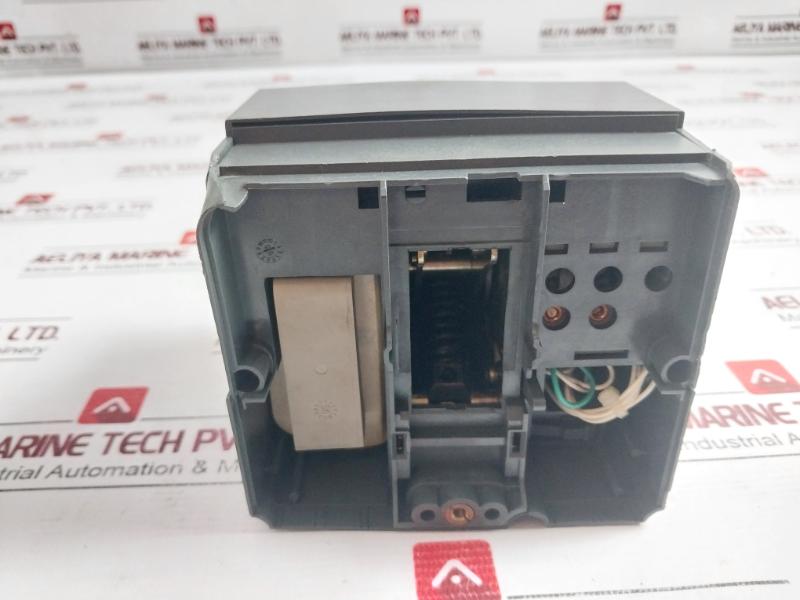 Merlin Gerin Mt250 Compact Circuit Breaker Ns250 Na 220/240V 50/60 Hz Iec 947-3