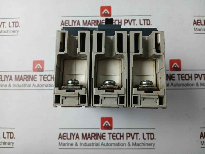 Merlin Gerin Ns100-160-250 N/H/Na Compact Circuit Breaker 750V 8Kv 50/60 Hz