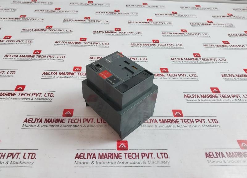 Merlin Gerin Ns250 N Compact Circuit Breaker 220-210V/50-60Hz 500Va