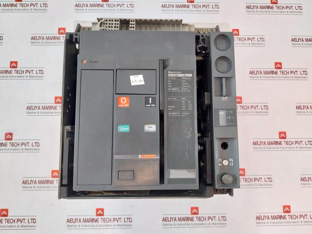 Merlin Gerin Nt12 Ha Switch-disconnector 690V 12Kv 1000V 50/60 Hz N0915/2