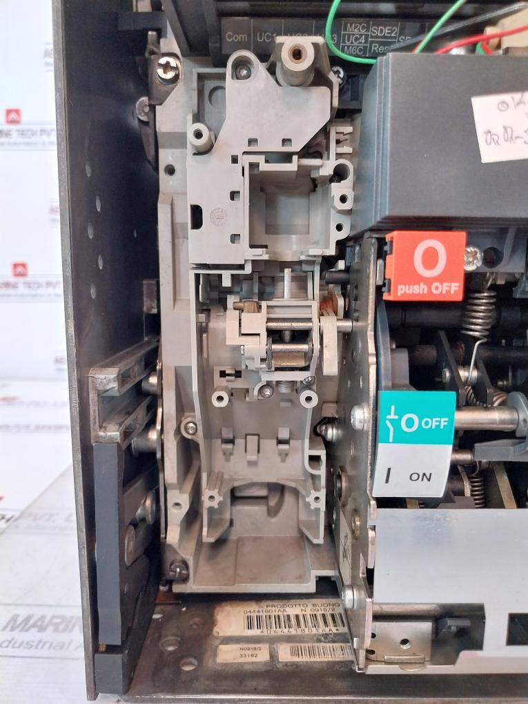 Merlin Gerin Nt12 Ha Switch-disconnector 690V 12Kv 1000V 50/60 Hz N0915/2