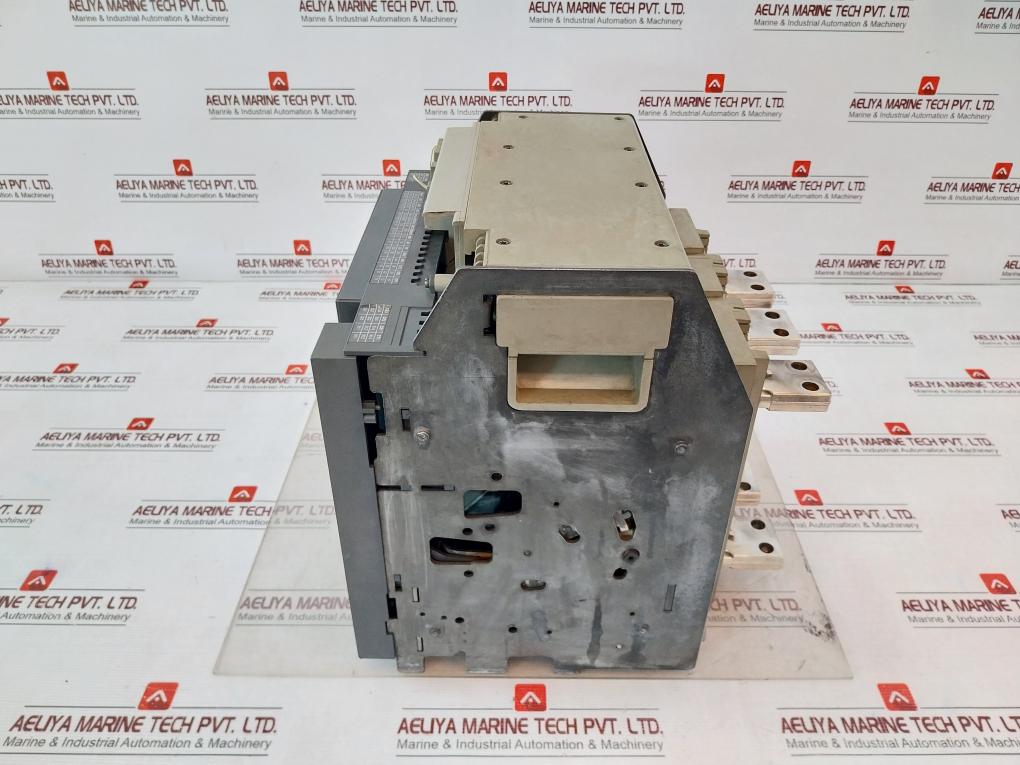 Merlin Gerin Nt12 Ha Switch-disconnector 690V 12Kv 1000V 50/60 Hz N0915/2