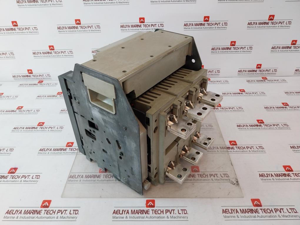 Merlin Gerin Nt12 Ha Switch-disconnector 690V 12Kv 1000V 50/60 Hz N0915/2