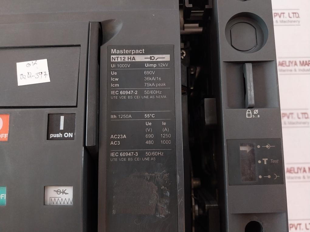 Merlin Gerin Nt12 Ha Switch-disconnector 690V 12Kv 1000V 50/60 Hz N0915/2
