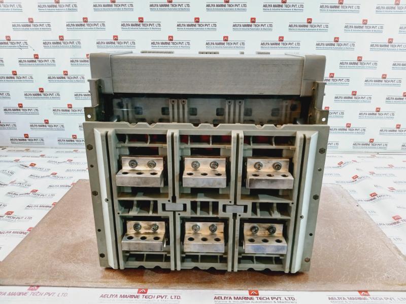 Merlin Gerin Nw16 Hf Masterpact Circuit Breaker, 12Kv 1600A