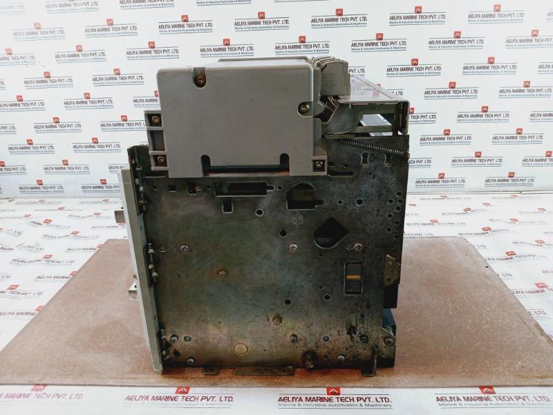 Merlin Gerin Nw16 Hf Masterpact Circuit Breaker, 12Kv 1600A