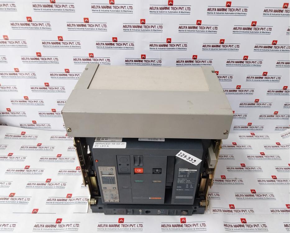 MERLIN GERIN NW25 H1 Masterpact Circuit Breaker 12kV 2500Amp