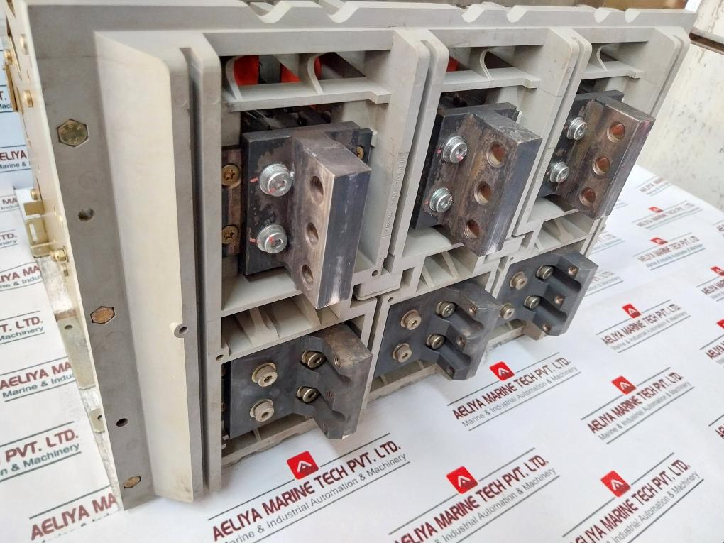 MERLIN GERIN NW25 H1 Masterpact Circuit Breaker 50/60Hz