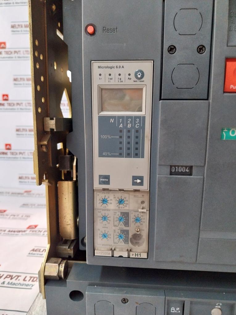 MERLIN GERIN NW25 H1 Masterpact Circuit Breaker 50/60Hz