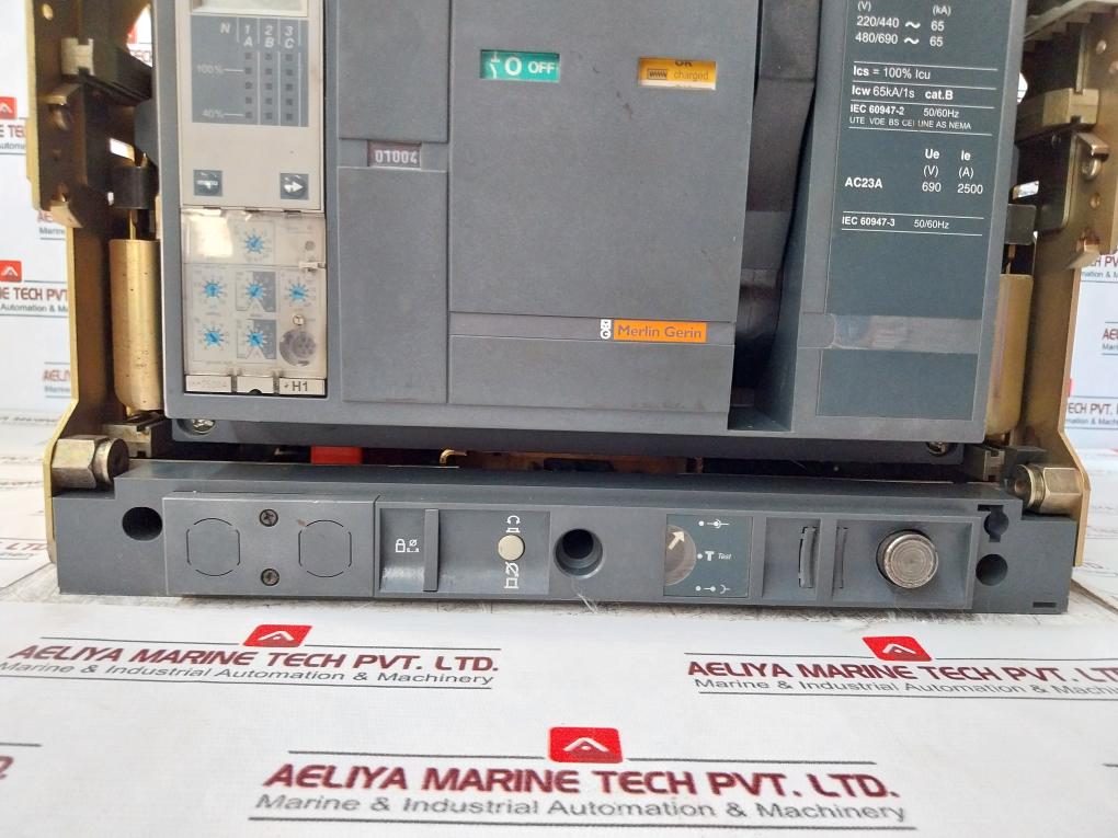 MERLIN GERIN NW25 H1 Masterpact Circuit Breaker 50/60Hz