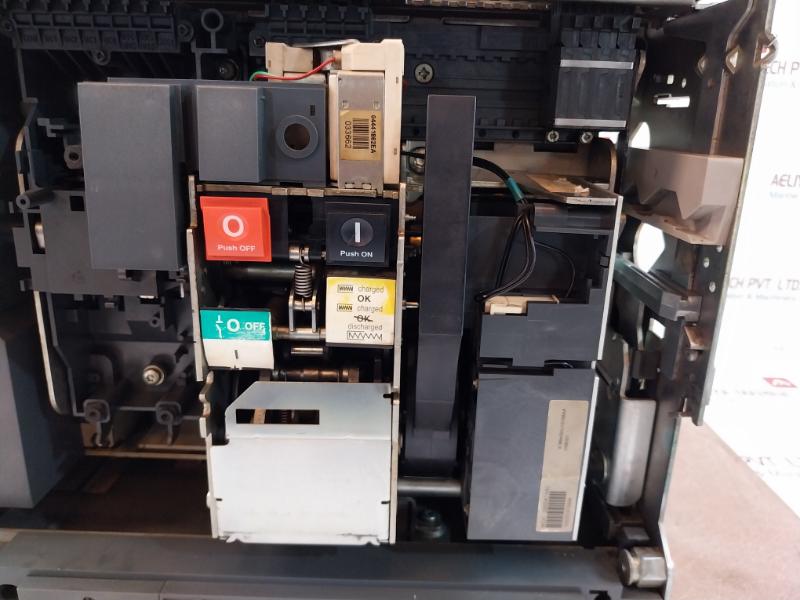 Merlin Gerin Nw25 Ha Masterpact Switch-disconnector 1000V 12Kv 690V 220/690V Iec 60947-3