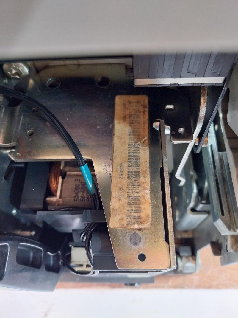 Merlin Gerin Nw25 Ha Masterpact Switch-disconnector 1000V 12Kv 690V 220/690V Iec 60947-3