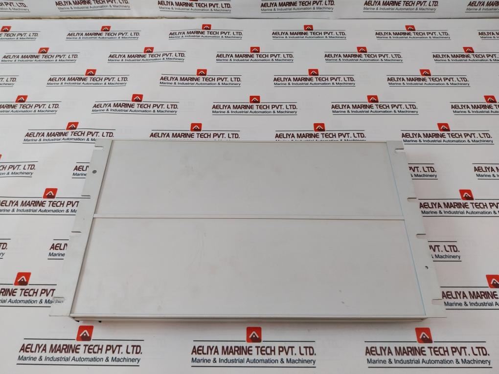 Merlin Gerin PB80 8 Slots Rack