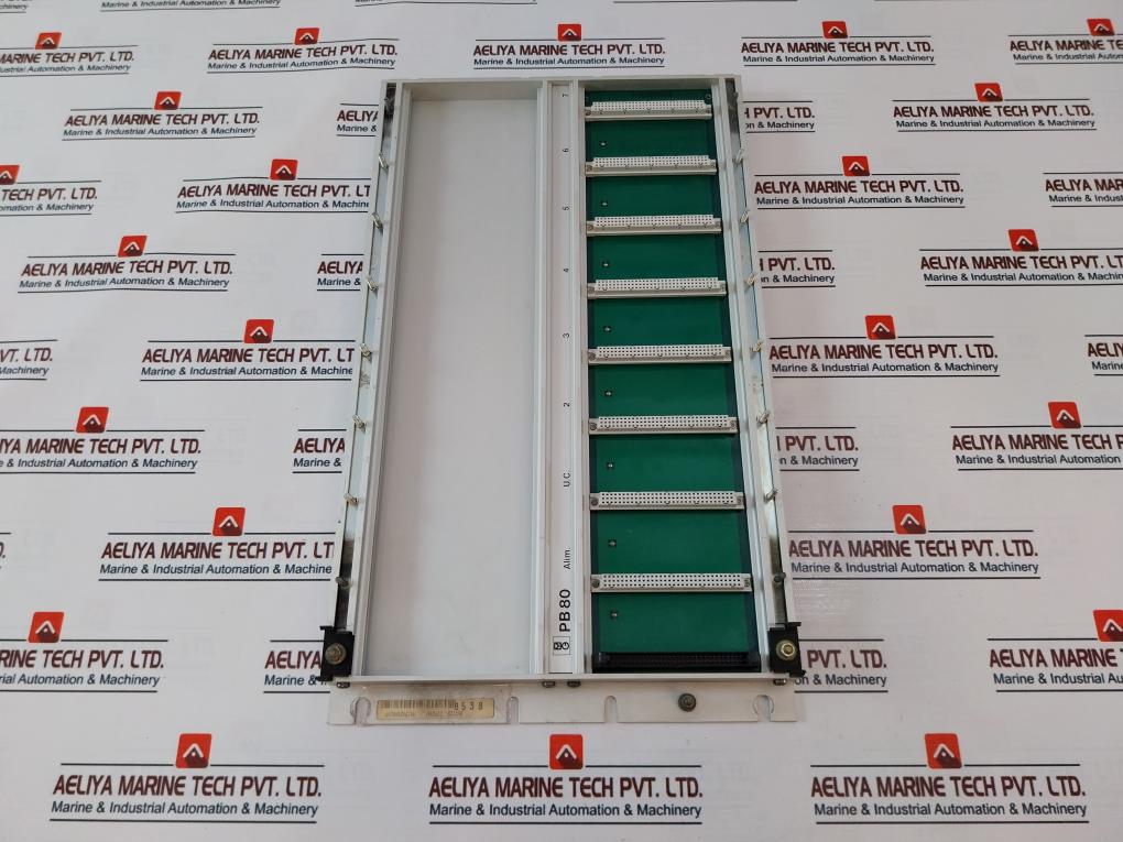 Merlin Gerin PB80 8 Slots Rack