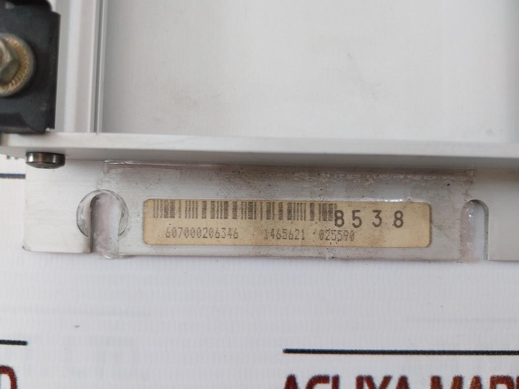 Merlin Gerin PB80 8 Slots Rack