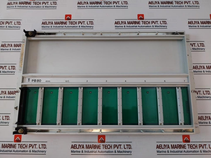 Merlin Gerin PB80 8 Slots Rack