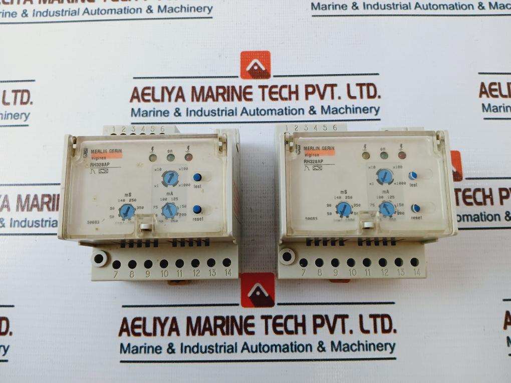 Merlin Gerin Rh328Ap Relay 1517870 220-240Vac