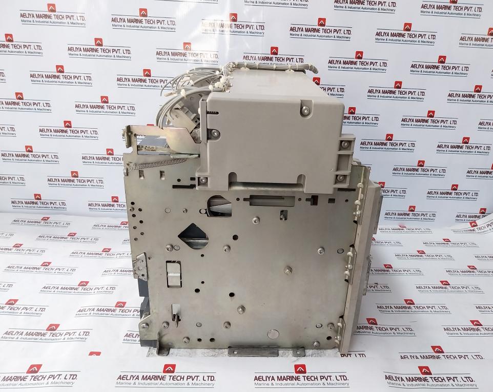 Merlin Gerin/Schneider Electric Masterpact Nw10 H1 Circuit Breaker