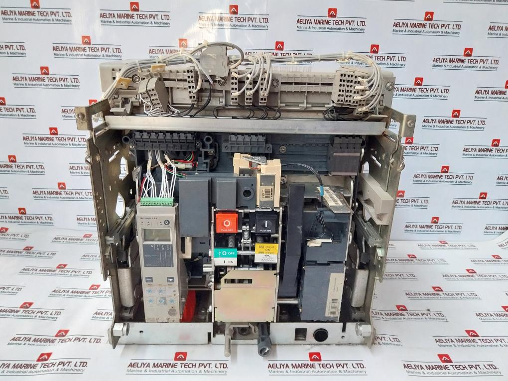 Merlin Gerin Masterpact Nw10 H1 Circuit Breaker 1000A 1000V 50/60Hz