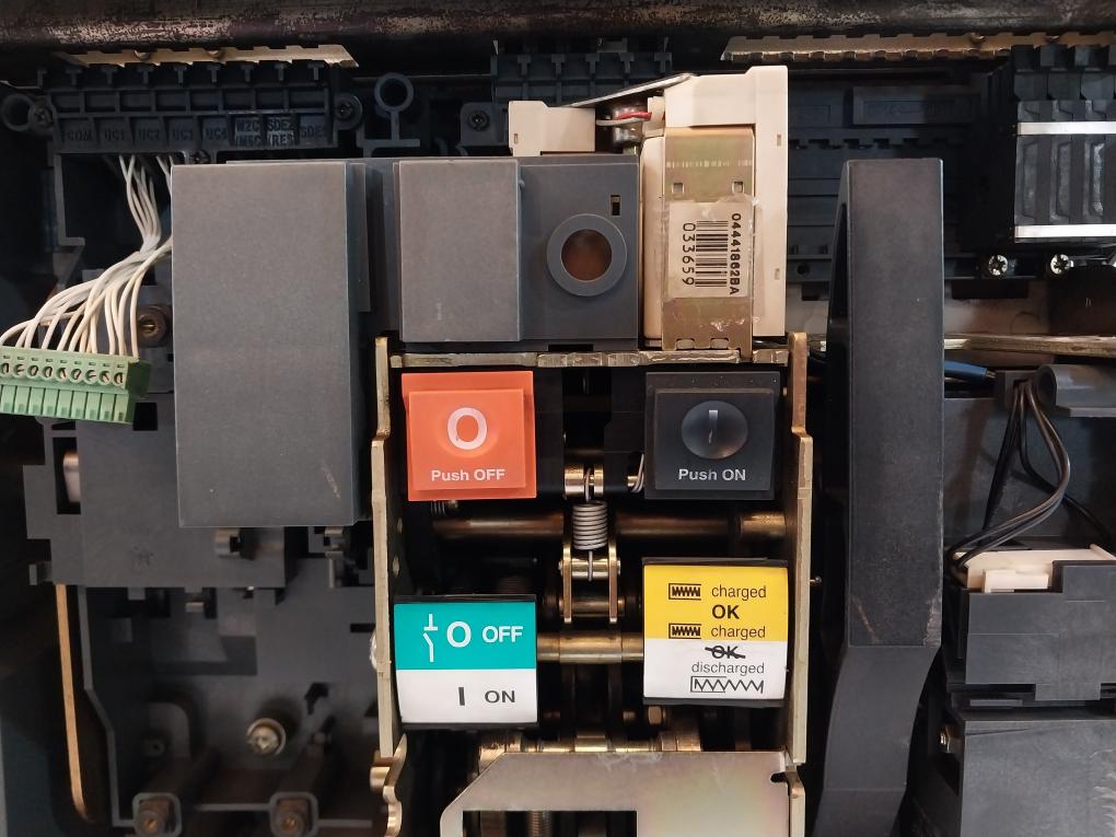 Merlin Gerin Nw32 Ha Masterpact Air Circuit Breaker 3200A 55°C Gh800017Aa