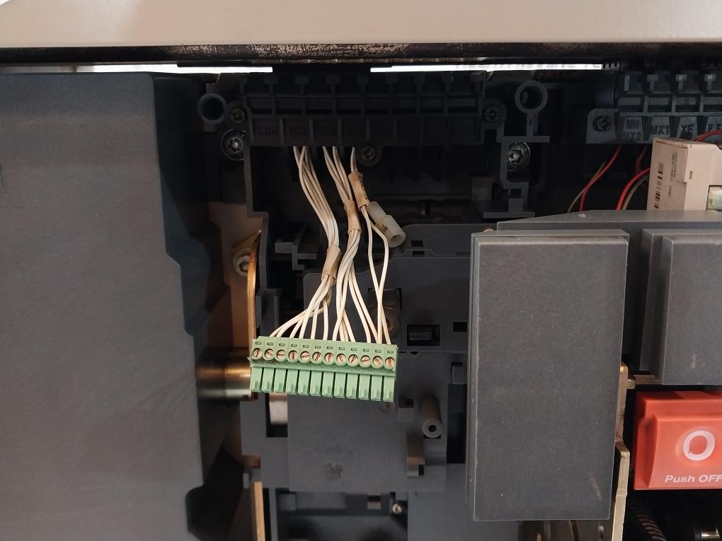 Merlin Gerin Nw32 Ha Masterpact Air Circuit Breaker 3200A 55°C Gh800017Aa