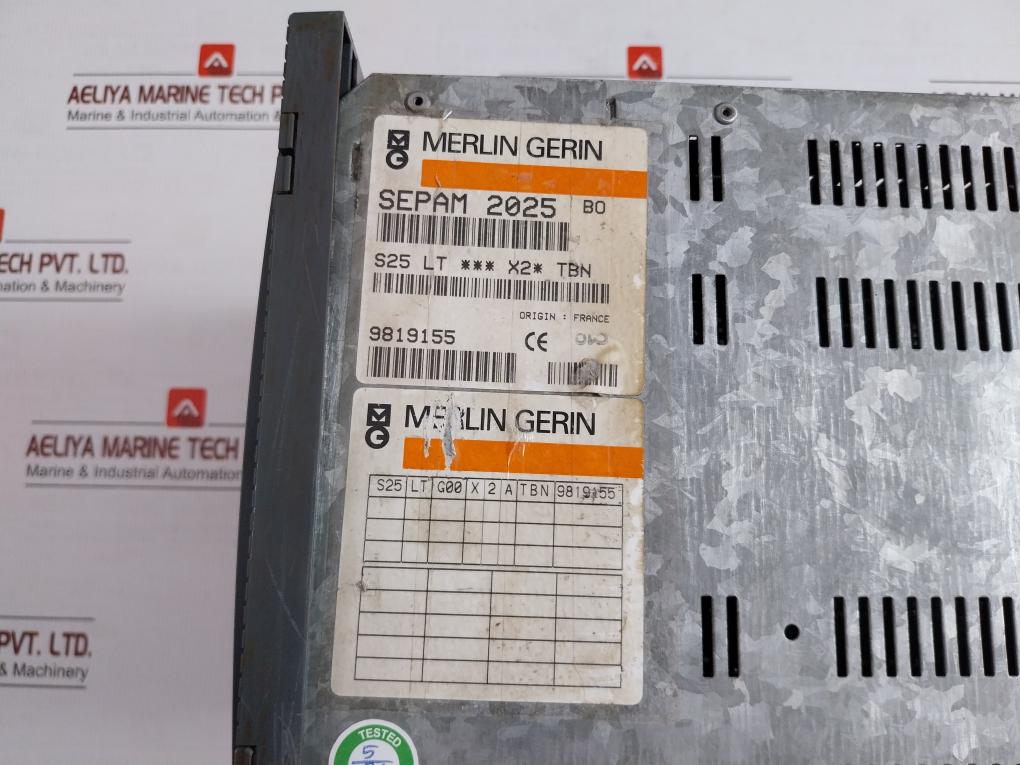 Digital Protection Relay Sepam 2025 Merlin Gerin 220-240Vac