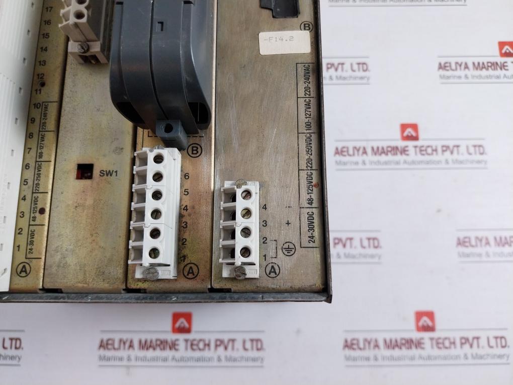 Digital Protection Relay Sepam 2025 Merlin Gerin 220-240Vac