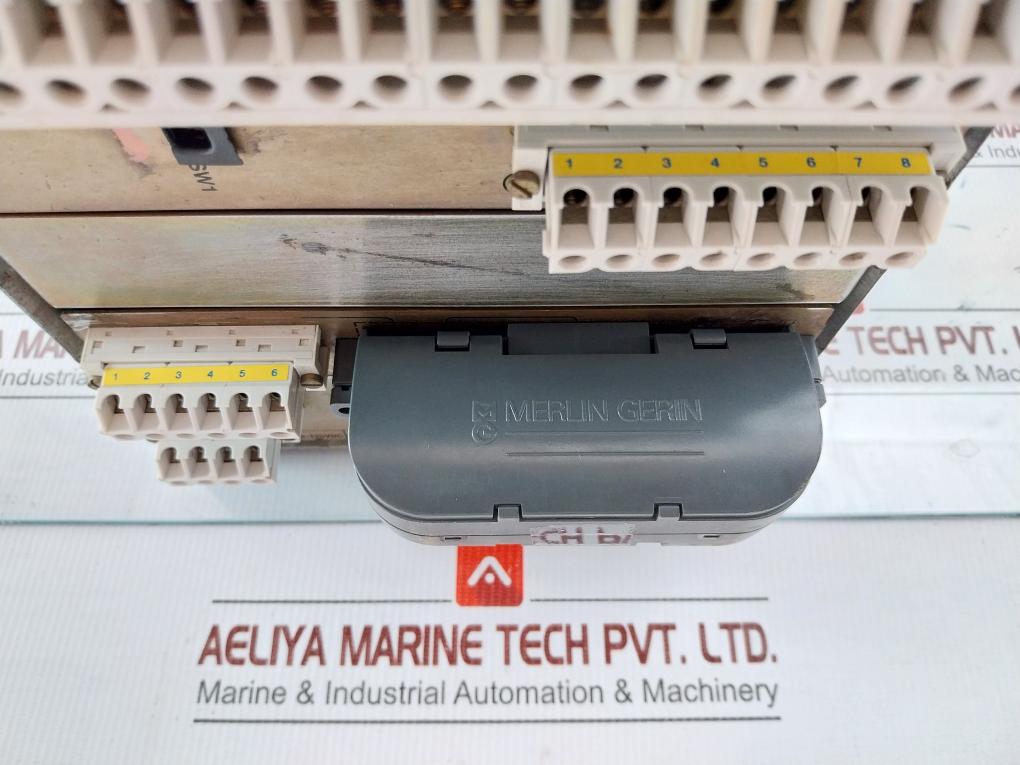 Digital Protection Relay 48–125 Vdc Merlin Gerin Sepam 2035