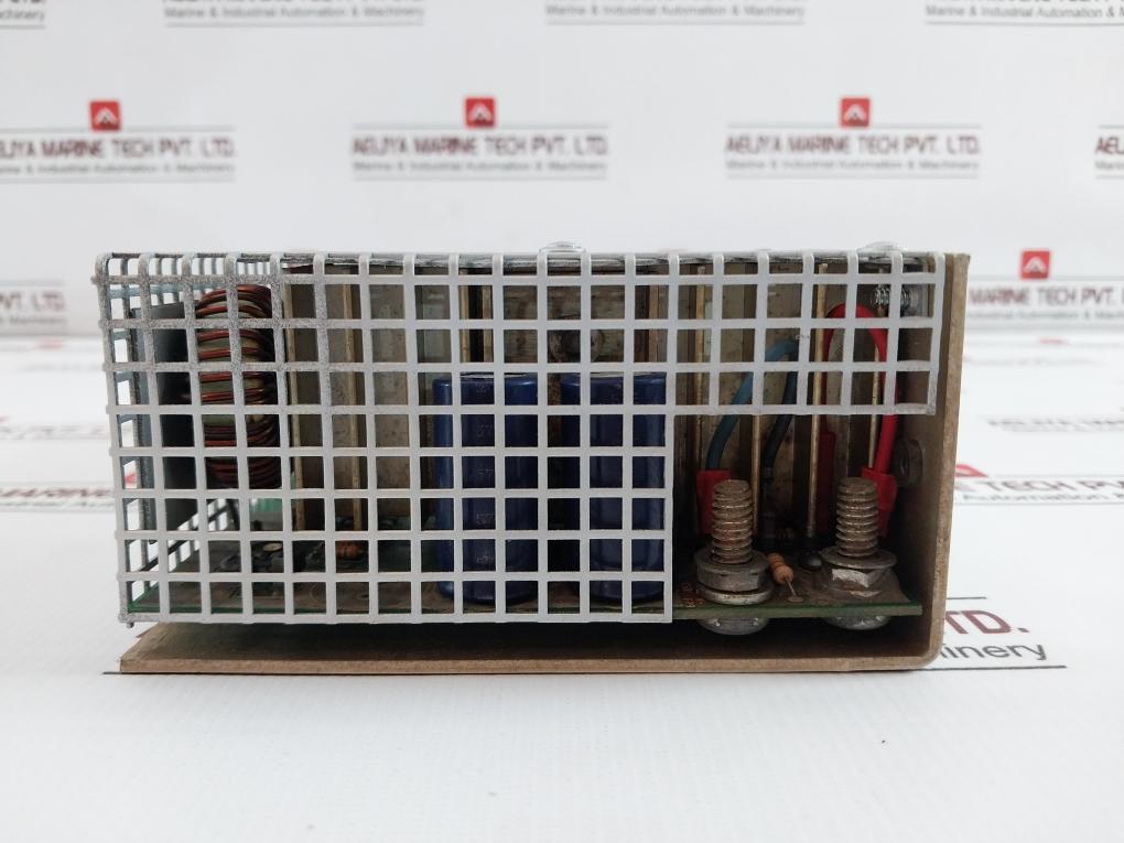 Merlin Gerin Single Output Power Supply 110V/220-240V 47-440Hz