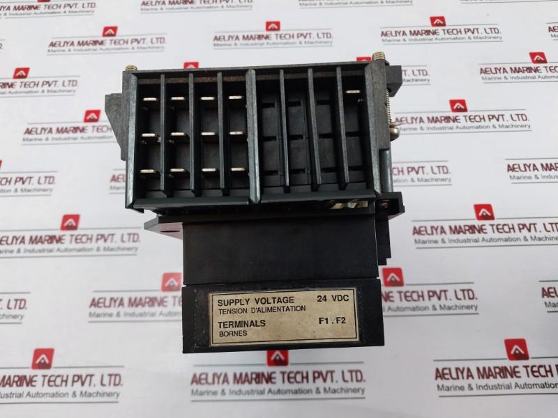 Merlin Gerin Str 38 S Circuit Breaker Trip Unit 24Vdc Supply