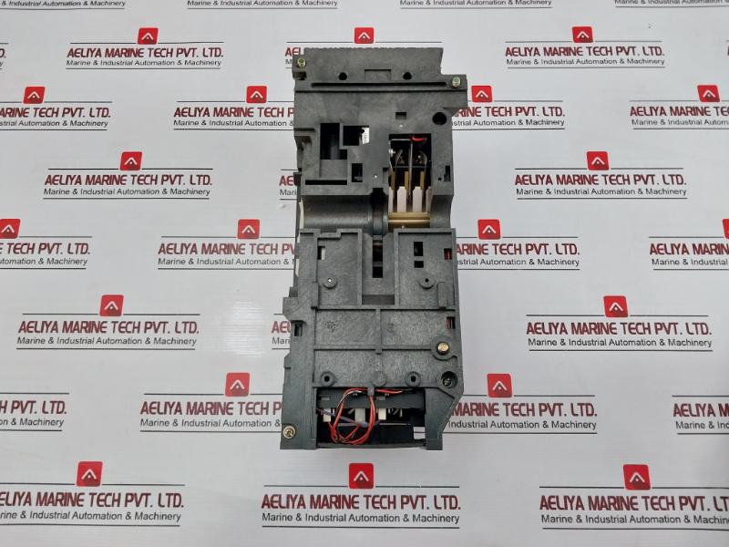 Merlin Gerin Str 38 S Circuit Breaker Trip Unit 24Vdc Supply