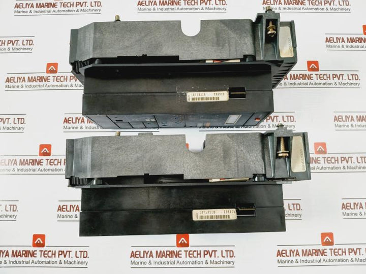 Merlin Gerin Str 38 S Master Pact Circuit Breaker 24 Vdc, F1.F2