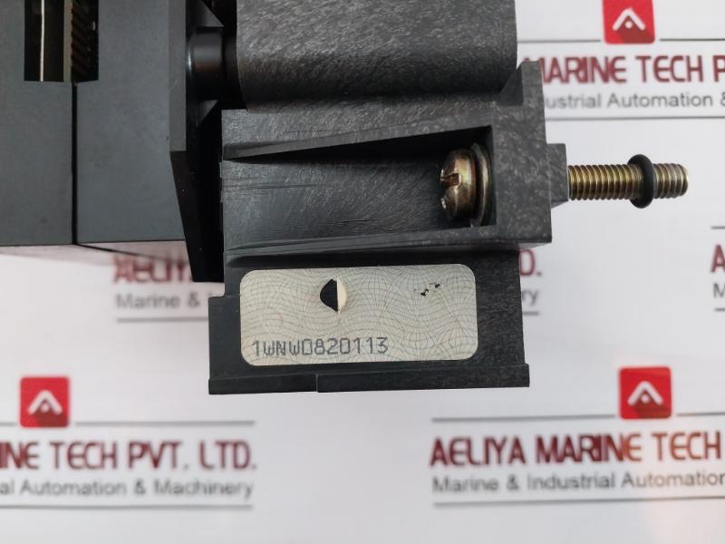 Merlin Gerin Str 38 S Master Pact Trip Control Circuit Breaker 5000A Tn1224 148