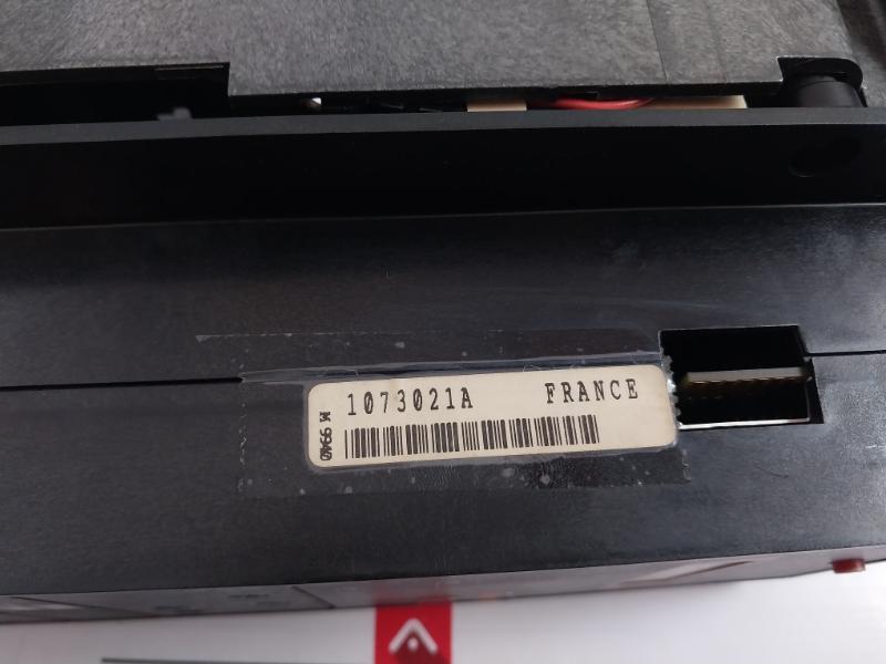 Merlin Gerin Str 38 S Trip Control Circuit Breaker 24Vdc 1073021A