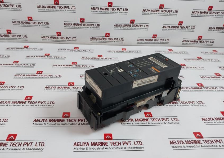 Merlin Gerin Str 38 S Trip Control Circuit Breaker 24Vdc 1073021A
