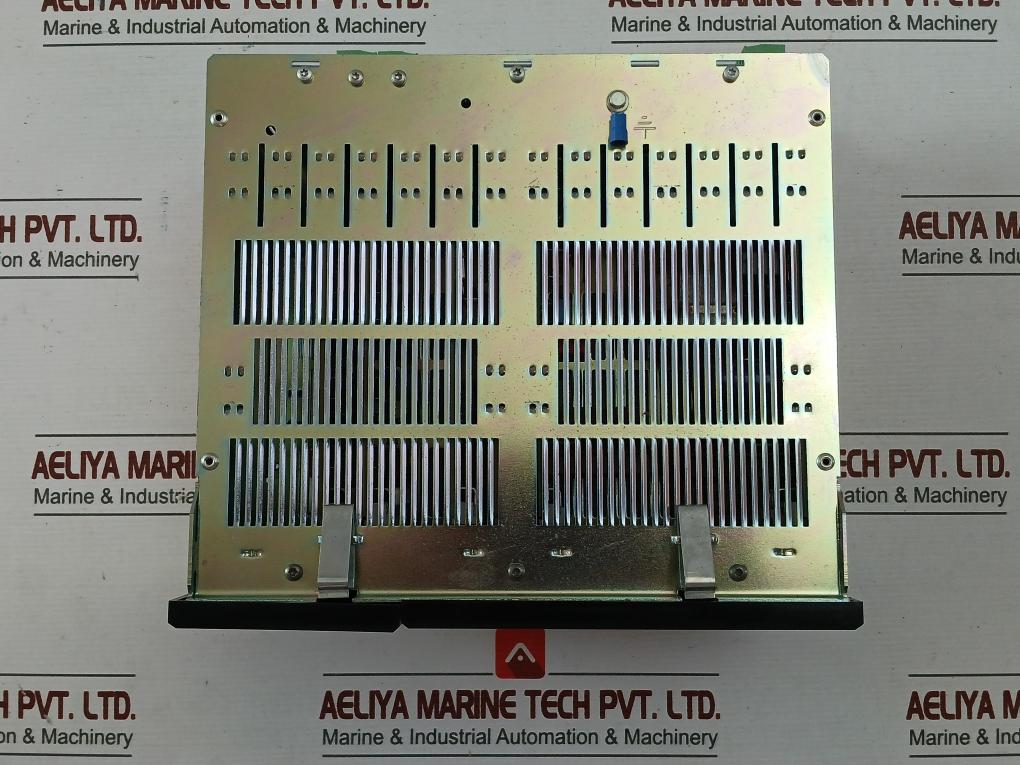Merlin Gerin Xml316 Vigilohm Insulation Monitoring 220-240V/50-60Hz