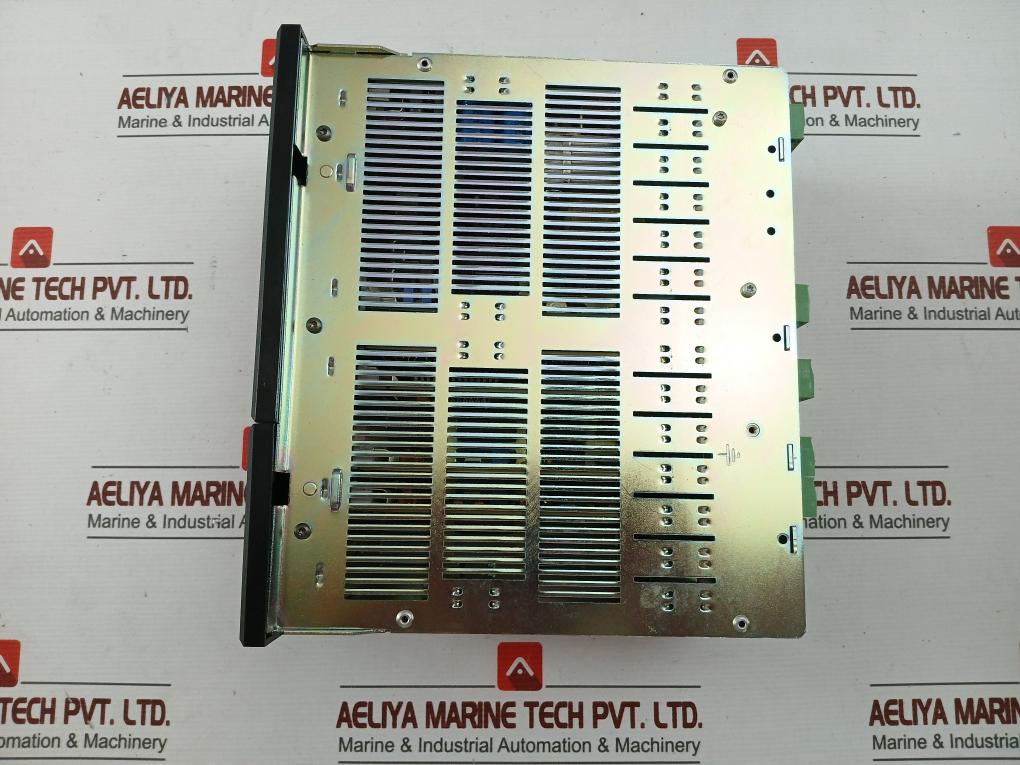 Merlin Gerin Xml316 Vigilohm Insulation Monitoring 220-240V/50-60Hz