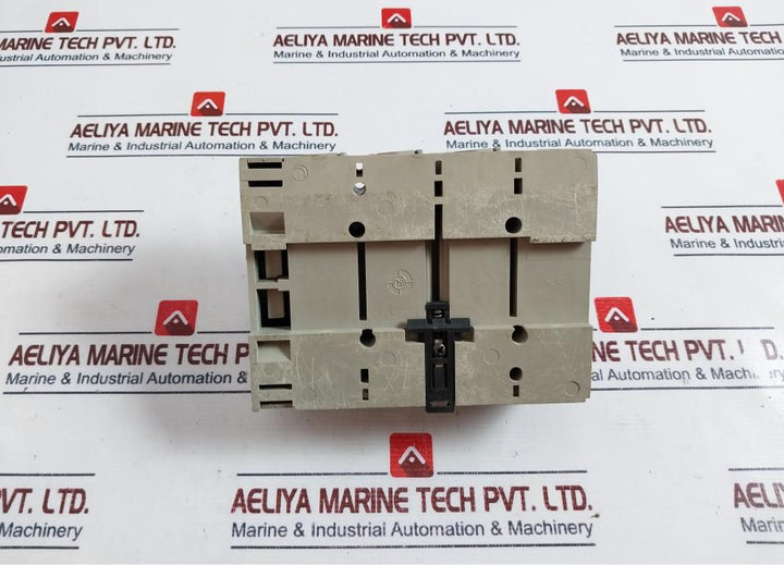 Merlin Gerin/Schneider Electric INS 100 Switch Disconnector 50/60Hz