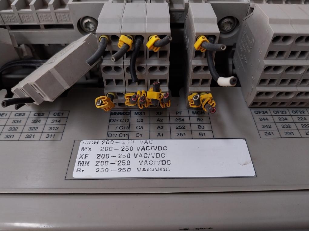 MERLIN GERIN/Schneider Electric NW25 H1 Circuit Breaker 2500Amp