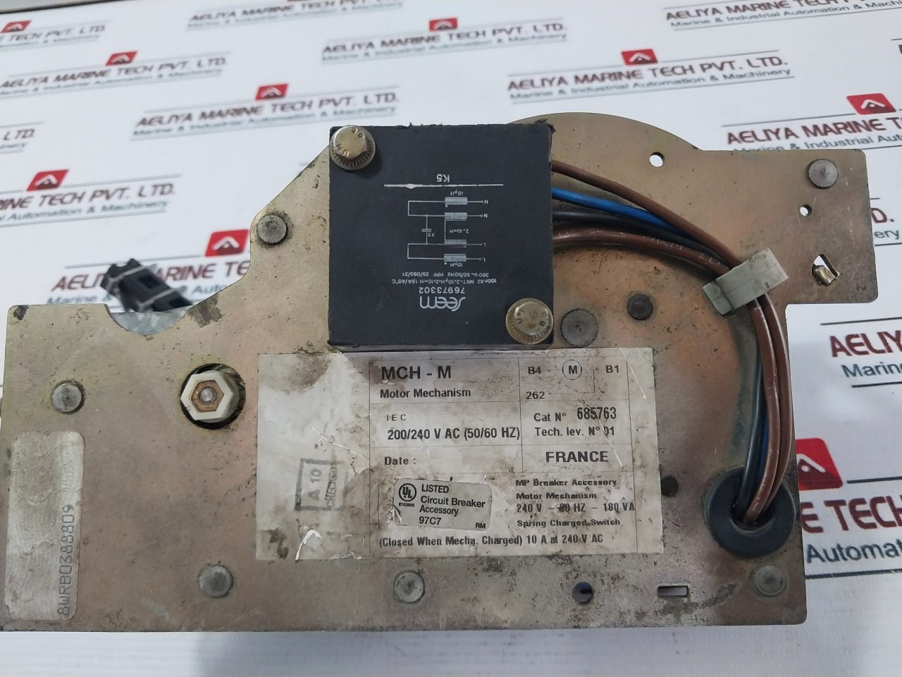 Merlin Gerin 685763 Motor Mechanism Mp Breaker Accessory