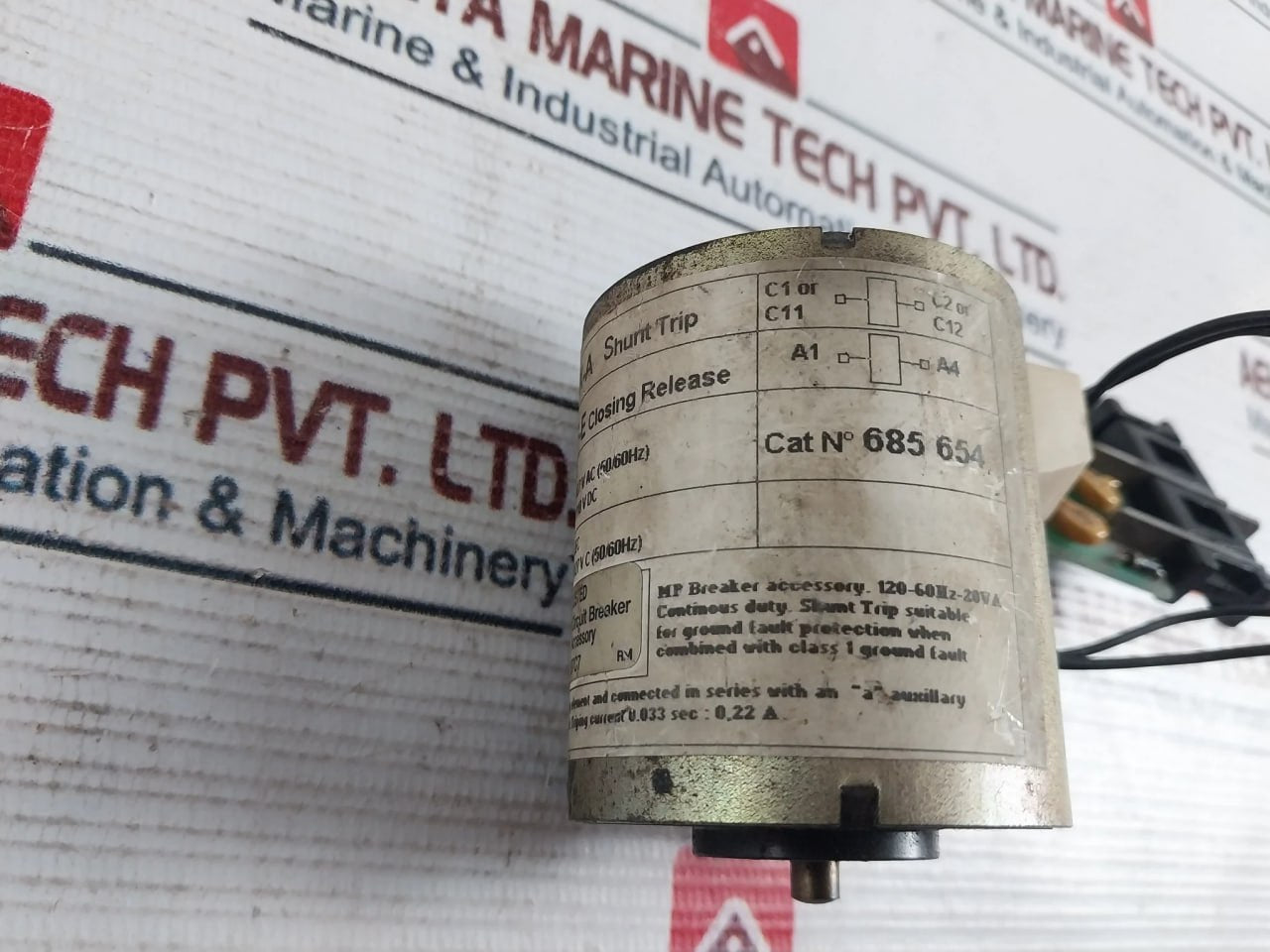 Merlin Gerin 685 654 Mx-a Shunt Trip Circuit Breaker