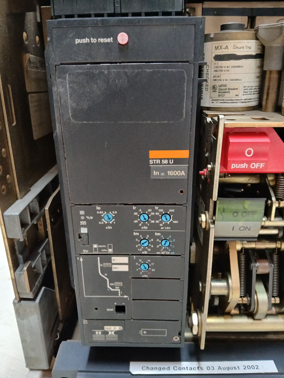 Merlin Gerin Masterpact M16 H1 Air Circuit Breaker 1000V 50/60Hz Iec947-2