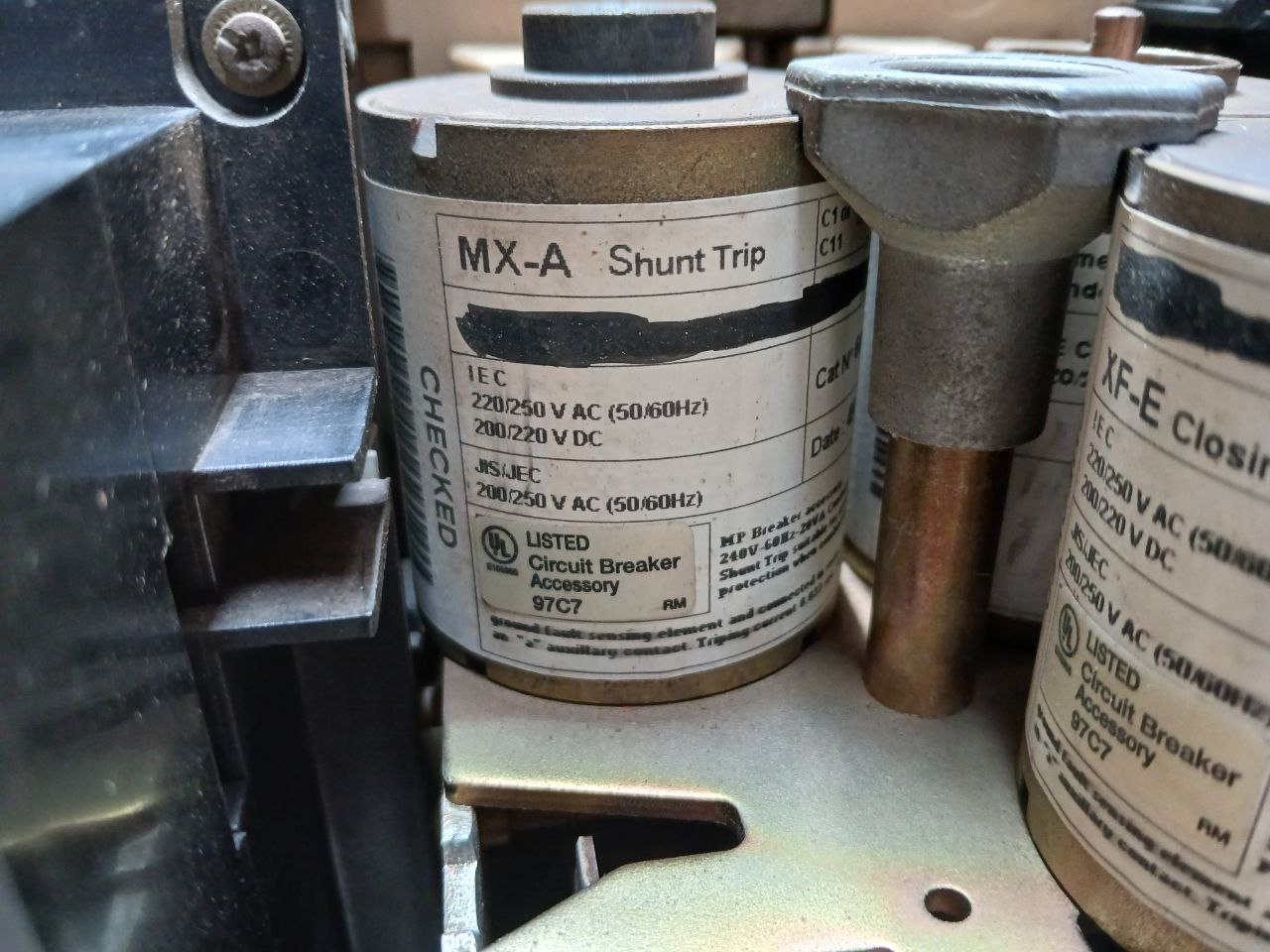 Merlin Gerin Masterpact M16 H1 Air Circuit Breaker 1000V 50/60Hz Iec947-2