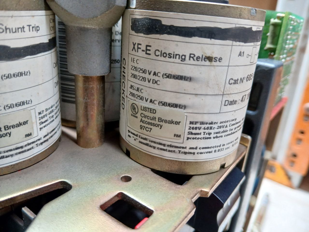 Merlin Gerin Masterpact M16 H1 Air Circuit Breaker 1000V 50/60Hz Iec947-2