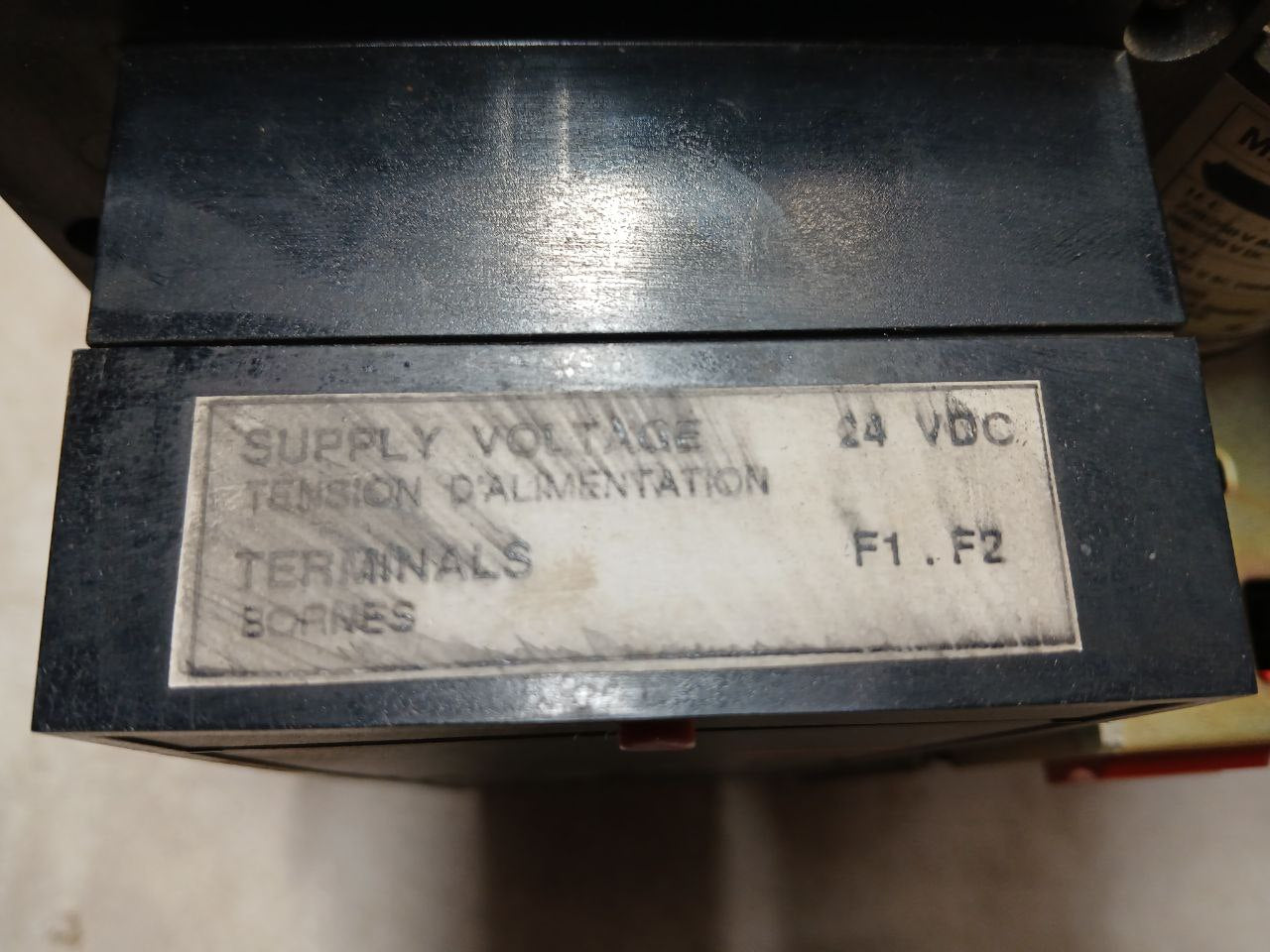 Merlin Gerin Masterpact M16 H1 Air Circuit Breaker 1000V 50/60Hz Iec947-2
