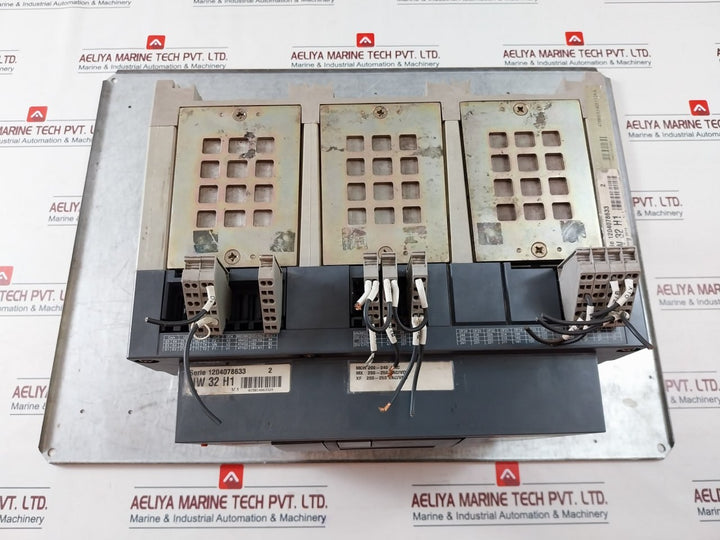 Merlin Gerin Masterpact Micrologic 2.0A Nw32 H1 Air Circuit Breaker 3200A