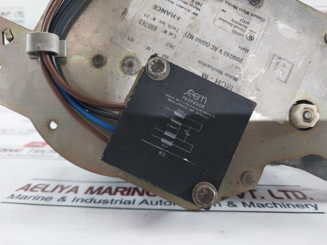 Merlin Gerin Mch-m Motor Mechanism Mp Breaker Accessory