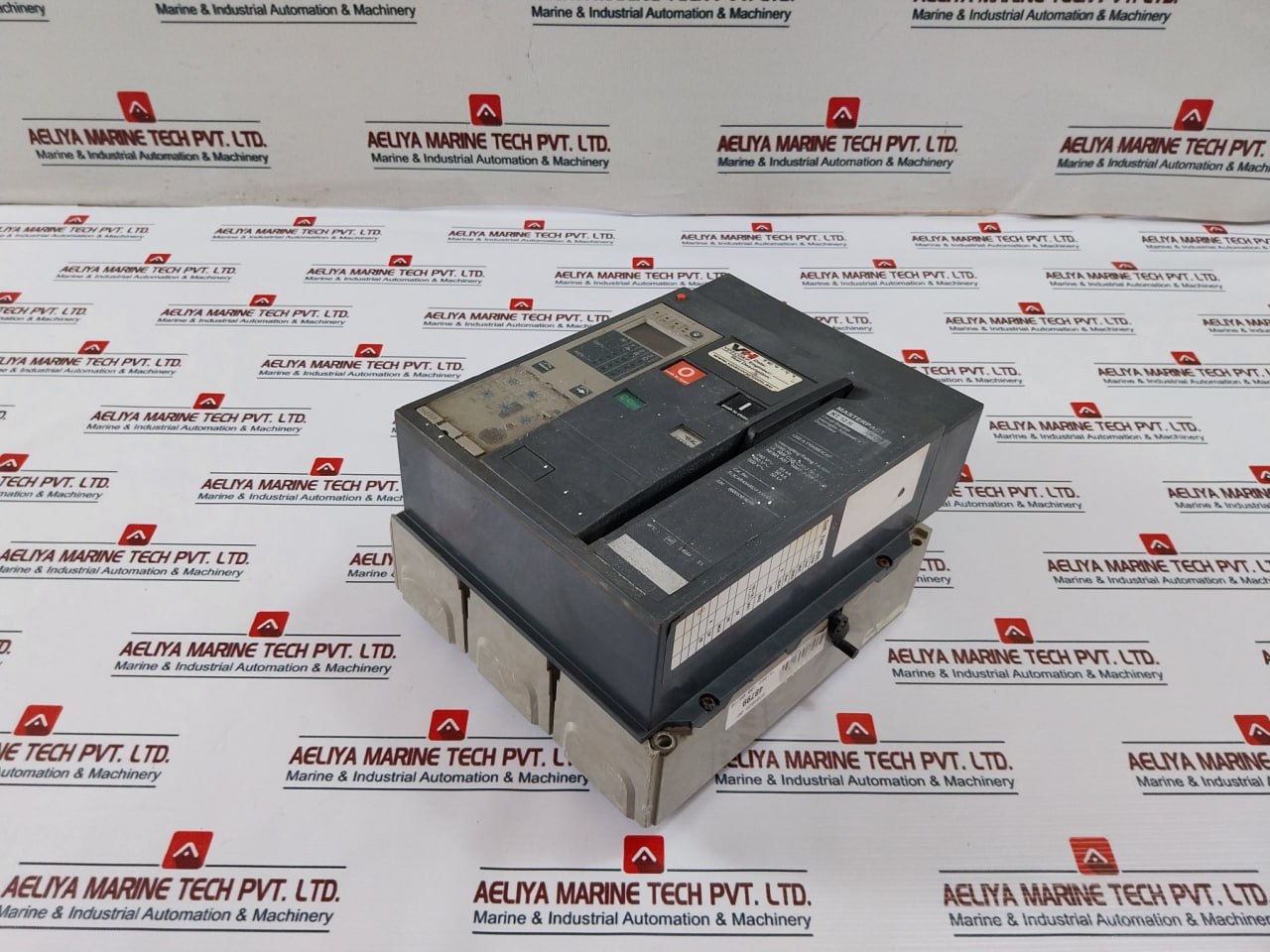 Merlin Gerin Nt12 H Universal Power Circuit Breaker 100-130V 50/60Hz